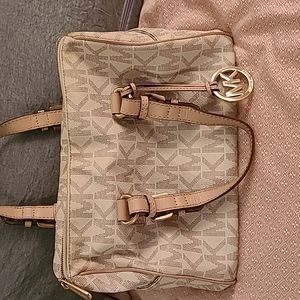 Michael Kors barrel bag